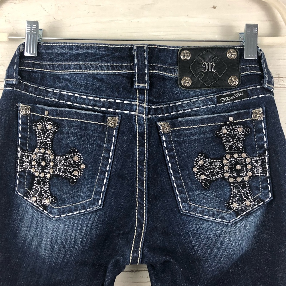 Miss Me Embellished Bermuda Jean Shorts Size 27